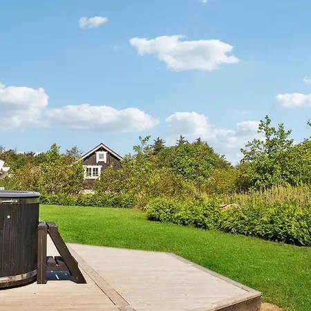 Stunning In With House A Panoramic View *