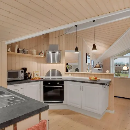 Stunning In With House A Panoramic View * Spottrup